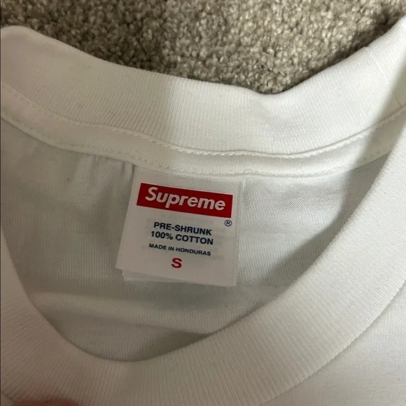 Supreme Back Logo White Tee New - Picture 3 of 4